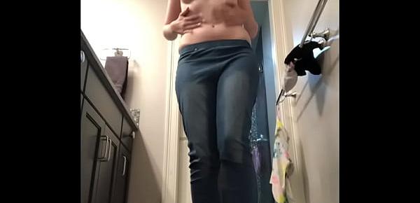 trendsYoung Blonde Slut strips naked and plays with herself in the bathroom! [ thespacebimbo ]